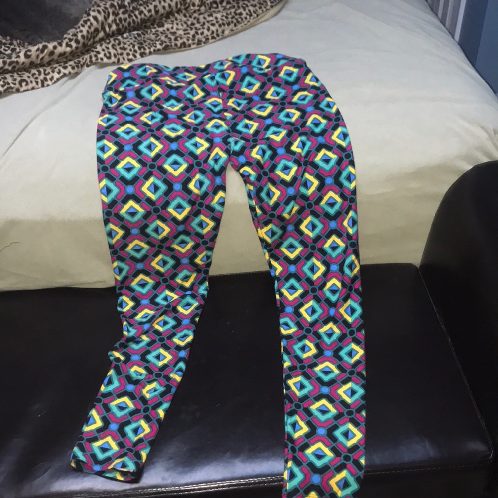 Lularoe Tall and Curvy leggings
